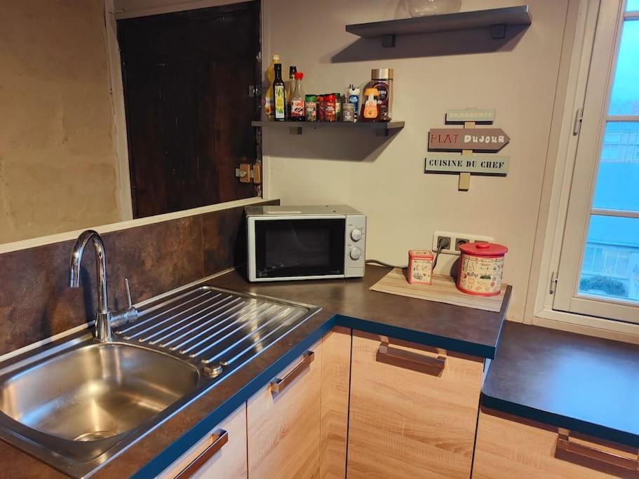Charmant Duplex Rue Colbert Apartamento Tours Exterior foto