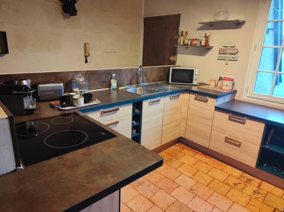 Charmant Duplex Rue Colbert Apartamento Tours Exterior foto