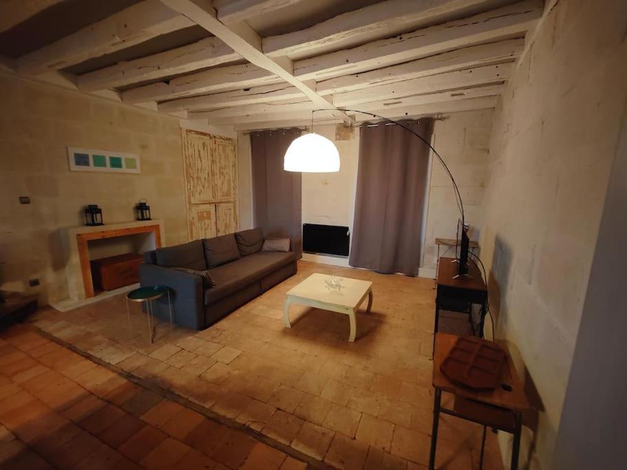 Charmant Duplex Rue Colbert Apartamento Tours Exterior foto