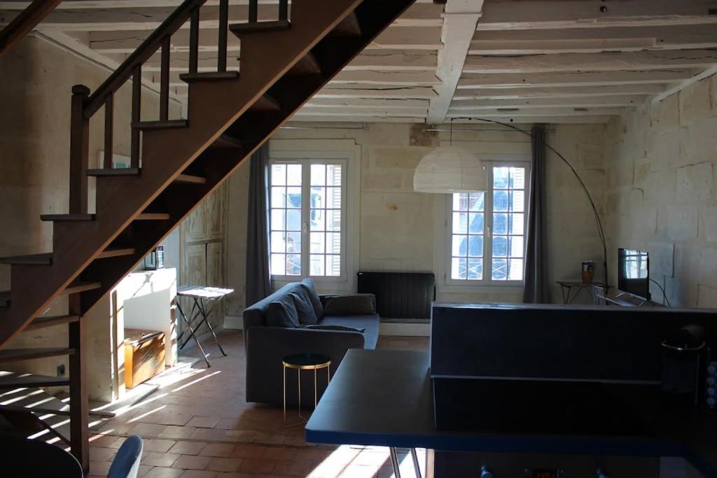 Charmant Duplex Rue Colbert Apartamento Tours Exterior foto