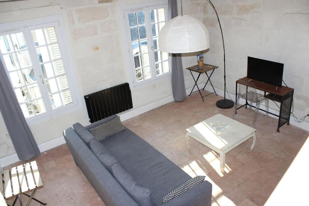 Charmant Duplex Rue Colbert Apartamento Tours Exterior foto
